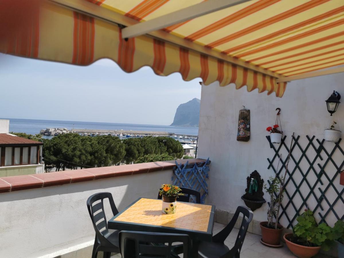 La Terrazza Sul Golfo Bed & Breakfast Isola delle Femmine Bagian luar foto